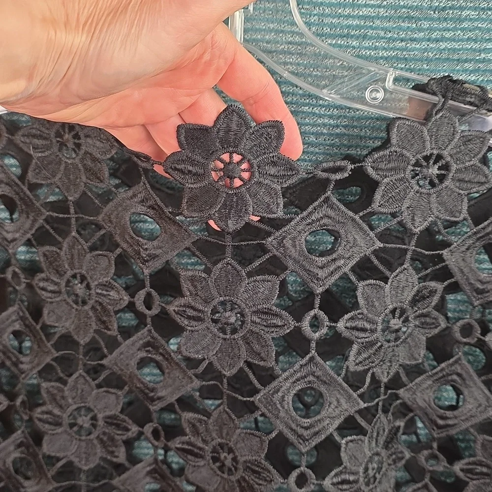Crochet Cut Out Floral Lace Vest/ Cover Up Top - Picture 8 of 13
